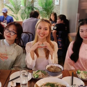 Một ngày đặc biệt của 3 cô gái Việt tại Chicago